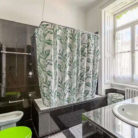 Sky Family And Apartament Coimbra